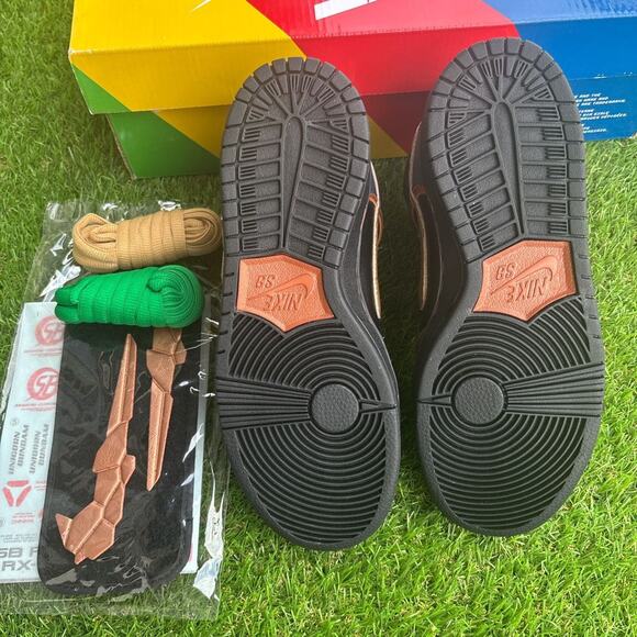 Brand New Nike SB Dunk High Pro QS - Picture 6 of 8